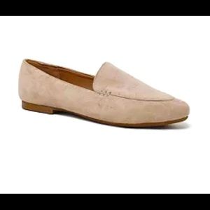 Yoki Loafers